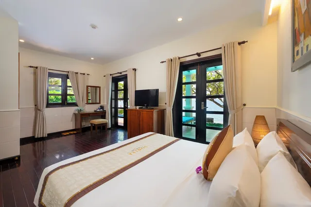 2 Bedrooms, Villa, 2 King Beds, Beach Front, Private Pool، Son Tra Resort Spa 3/10