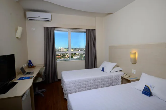 غرفة سوبيريور بسريرين منفصلين، Golden Blue Hotel 1/6