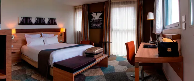 غرفة بريميوم بسرير فردي، HOLIDAY INN MULHOUSE 2/10