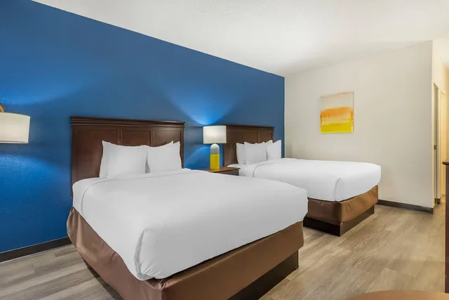 جناح بسريرين كوين، Comfort Inn Pinehurst NC 6/10