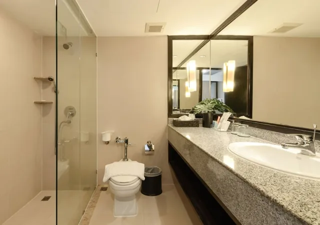 غرفة سوبيريور بسريرين منفصلين بإطلالة على البحر، The Regent Cha Am Beach Resort 3/3