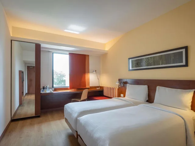 غرفة ديلوكس بسرير فردي، Ibis Delhi Airport 2/10