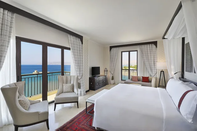 Suite, King Bed, Sea View, Balcony, Al Manara A Luxury Collection Hotel Saraya Aqaba 1/4