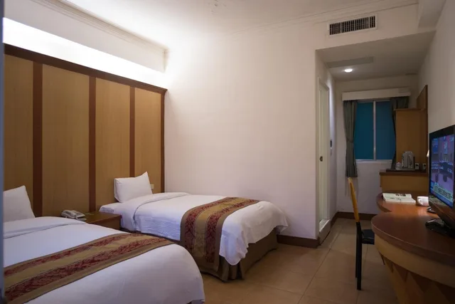 Boutique, Twin Beds، Rainbow Resort 3/3