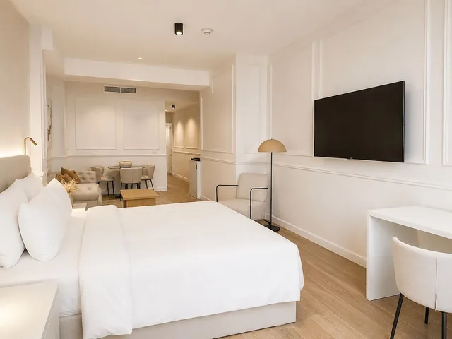 جناح جونيور بسرير كينج مع أريكة، Hotel Mio Panama 1/10