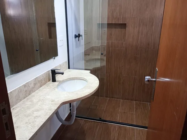 استوديو مفرد، Carillon Plaza Hotel 3/3