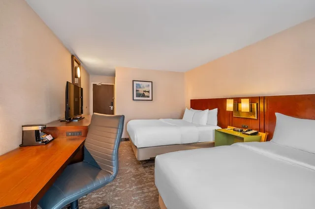 غرفة قياسية بسريرين كوين، Comfort Inn South Shore 3/10
