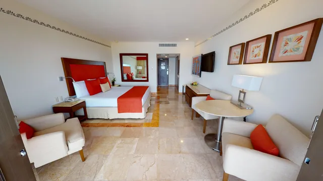 Deluxe, King Bed, Ocean View, Xxl، Grand Park Royal Cancun All Inclusive 1/1