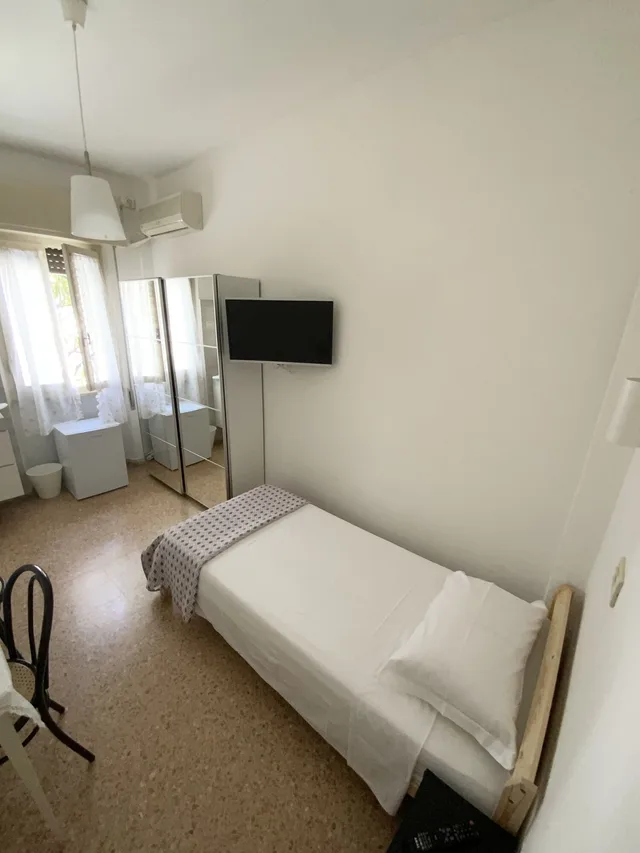 غرفة أساسية مفردة بسرير فردي، Hotel Naviglio 1/3