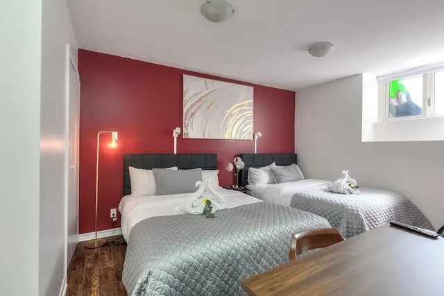 شقة بسرير كوين وسريرين مزدوجين بشرفة، Apartment Studio Palais Des Congres 1/8