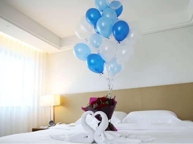 غرفة ديلوكس بسرير كينج، Windsor Hotel Taichung 2/4