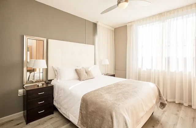 شقة بسرير كوين وسريرين منفصلين بغرفتي نوم، Infinity Self-Catering Apartments 2/3