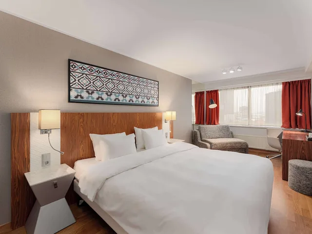 غرفة قياسية بسريرين منفصلين، Radisson Blu Olumpia 3/8