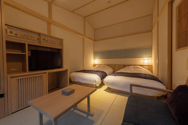 Luxury, Twin Beds, Adult Only, Ground Floor، Yukairo Kikuya 1/3