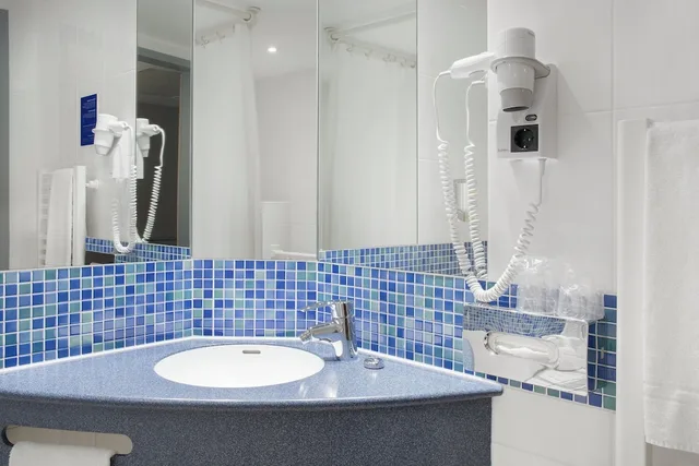 غرفة قياسية بسرير فردي، HOLIDAY INN EXPRESS BADEN BADEN 5/6