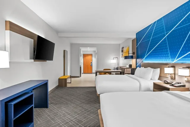 جناح بسريرين كوين، Comfort Suites Conway 2/10
