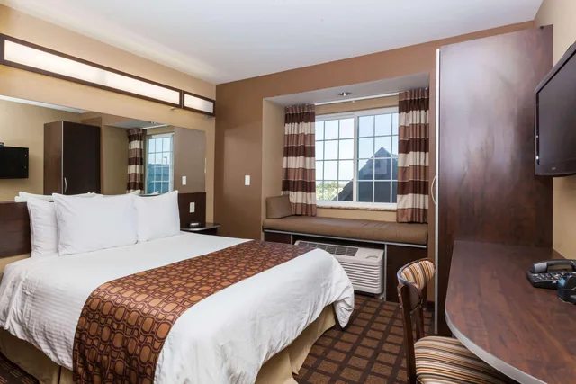 غرفة بسرير كوين لذوي الإعاقة، Microtel Inn Suites By Wyndham Wheeler Ridge 1/1