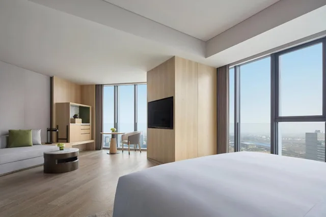 غرفة بسرير كينج بإطلالة على المدينة، Liyang Marriott Hotel 5/8