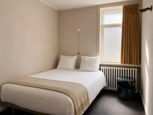 Renovated, Small Double، Hotel Le Berger 3/11