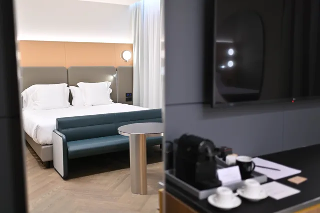 Deluxe, Double Bed, Palazzo Tirso Cagliari Mgallery 3/5