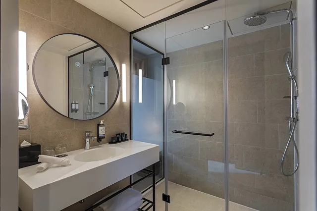 غرفة سوبيريور بسرير مزدوج مع أريكة، Pestana Amsterdam Riverside 8/8