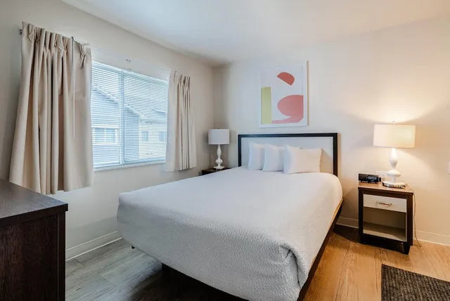 جناح بسريرين كوين بغرفتي نوم لذوي الإعاقة، WaterWalk Extended Stay by Wyndham Wichita 1/2