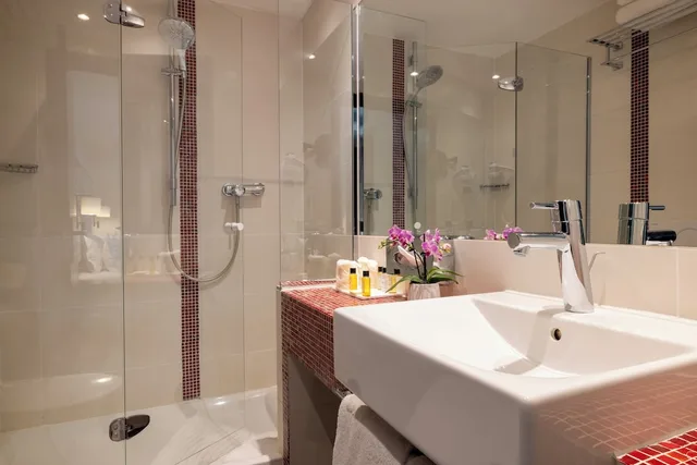 غرفة سوبيريور بسرير مزدوج، PARK LANE(Formerly the ROCHAMBEAU) 8/10