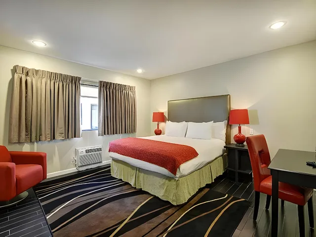 غرفة ديلوكس بسرير كينج، Shelter Hotel Los Angeles 1/1