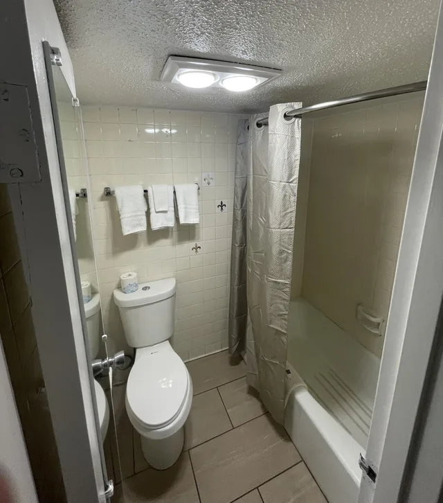 غرفة بسرير كينج، Motel6 Sallisaw, OK 7/8