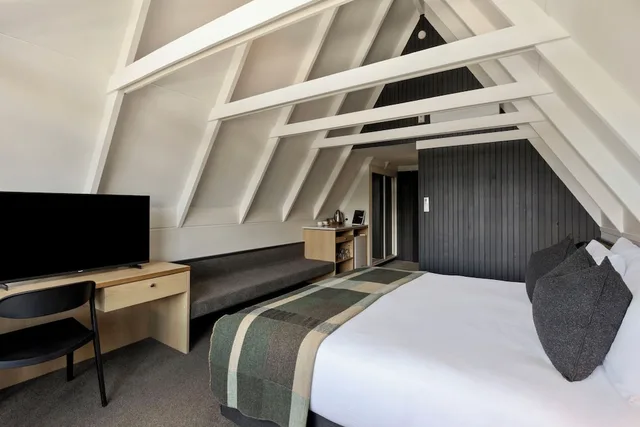 غرفة سوبيريور بسرير مزدوج أو سريرين منفصلين، Heartland Hotel Queenstown 3/4