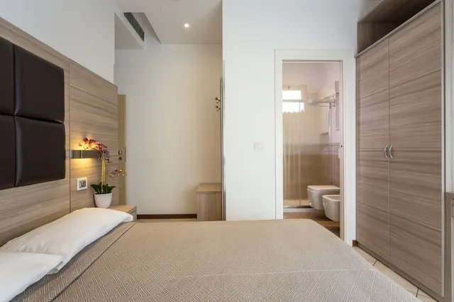 غرفة بسرير مزدوج بشرفة، Hotel Prestige 2/3