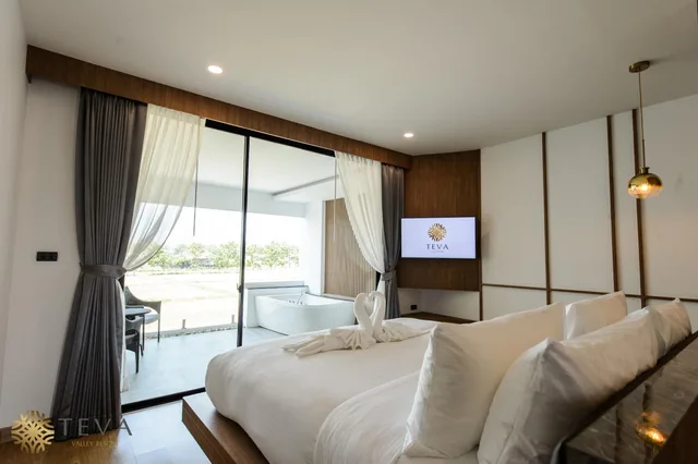 غرفة سوبيريور بانورامية بسرير كينج بإطلالة، TEVA Valley Resort 1/1