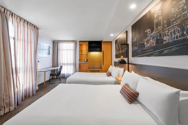Room, Double Bed, Corner, Mercure Brisbane King George Square 1/5