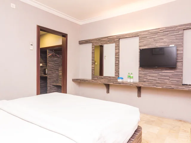غرفة قياسية بسرير مزدوج، OYO 1896 Kita Hotel 4/5