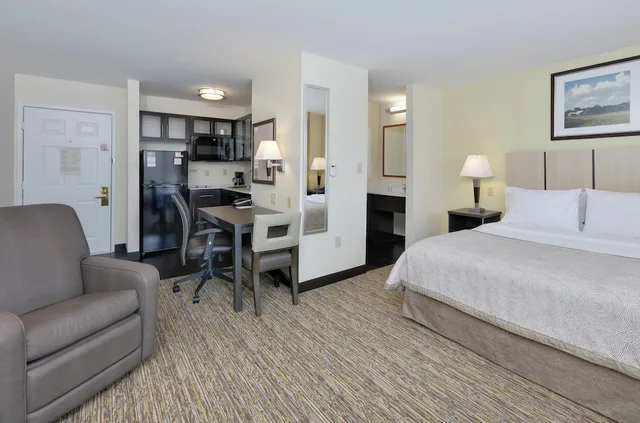 جناح استوديو، Candlewood Suites Dallas Market Cntr-Love Field 2/5