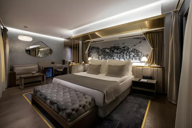 جناح بإطلالة على البحر، The Wings Hotel 2/2