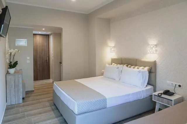 غرفة ديلوكس بسرير مزدوج، Ammos Beach Seaside Luxury Suites 2/7