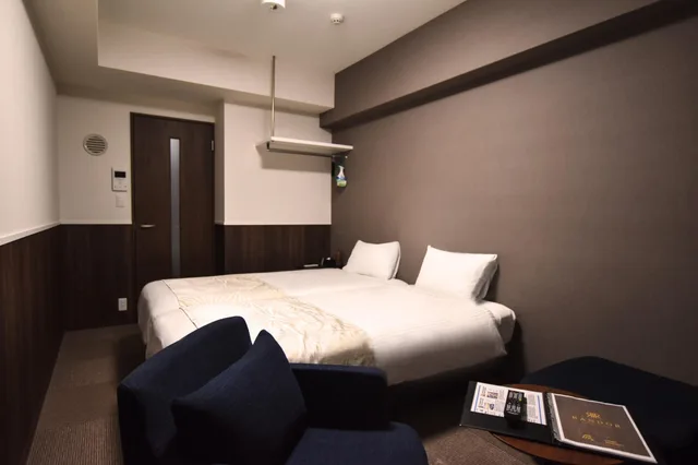 Hollywood, Twin Beds، Randor Hotel Fukuoka 1/1
