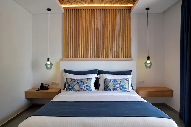 جناح عائلي سوبيريور بسرير كوين بإطلالة على المسبح مع أريكة، Aktaion Beach Boutique Hotel and Spa 5/6