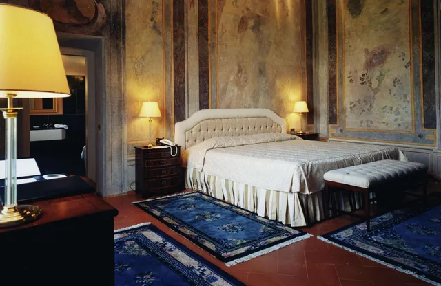 غرفة بسرير كينج، Grand Hotel Villa Torretta Milan Sesto, Curio Collection by Hilton 3/3