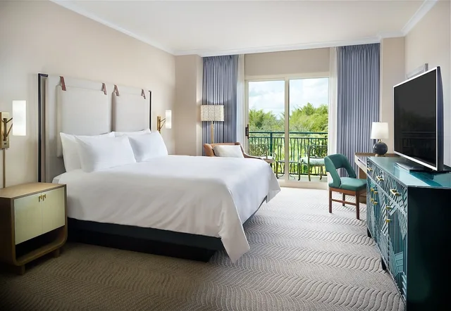 Suite, King Bed, Sofa, Omni Orlando Resort At Championsgate 1/2