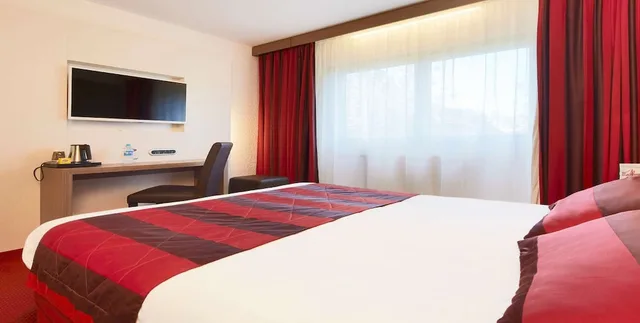 غرفة قياسية بسرير مزدوج، Kyriad Grenoble Centre Formerly Inter Hotel Patrick 3/6