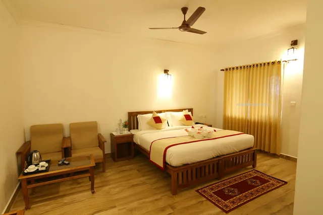 غرفة بسرير مزدوج بشرفة، Dew Drops Farm Resorts 1/3