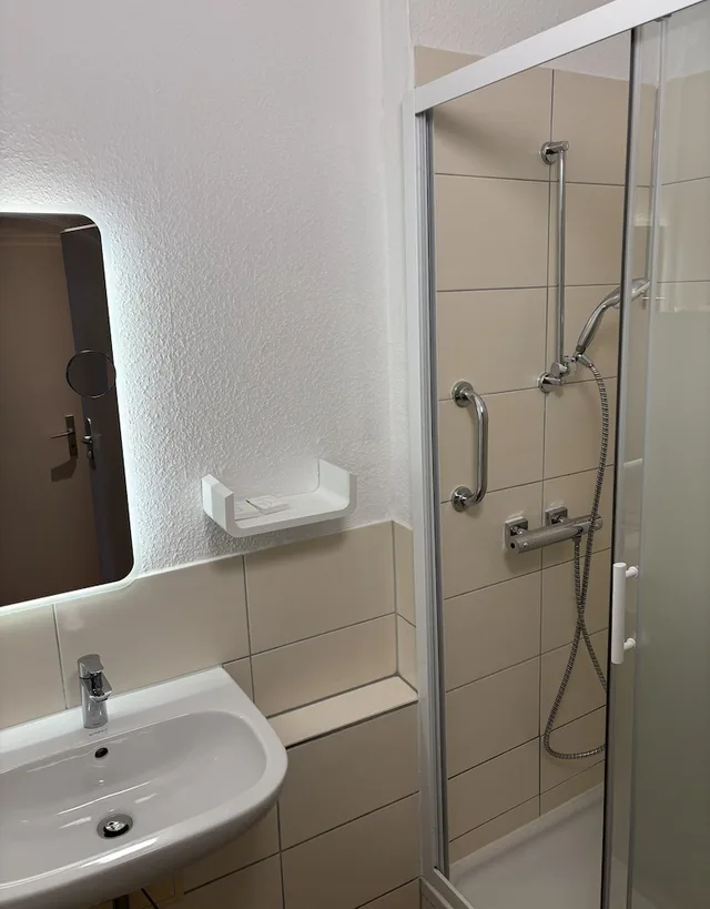 غرفة كومفورت بسرير مزدوج أو سريرين منفصلين، Gastehaus Centro 10/10