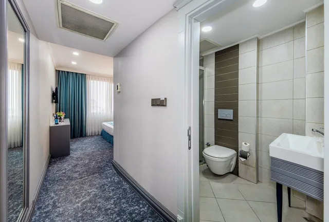 غرفة كلاسيكية بسريرين منفصلين، Tilia Hotel 8/9
