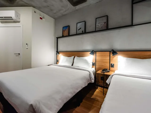 Standard, Multiple Beds، ibis Tubarao 1/6