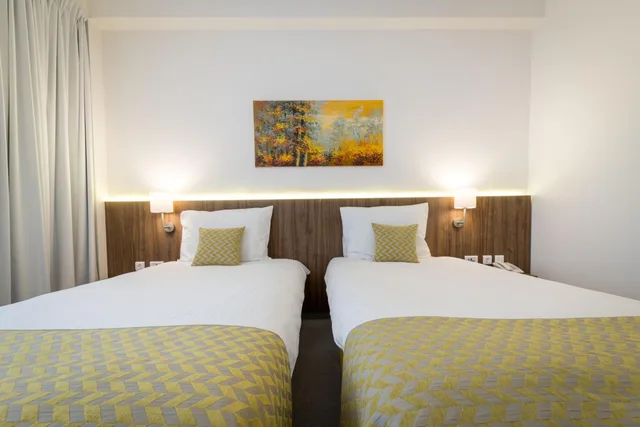 غرفة بسريرين منفصلين، Garden Hill 3/10