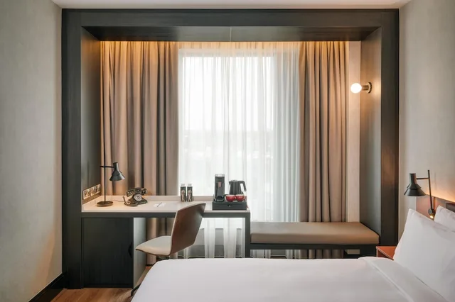 غرفة بريميوم بسرير كينج، Radisson RED Galway 5/9