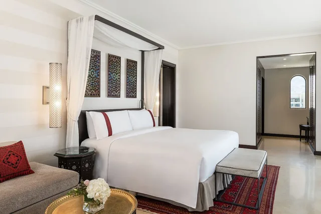 Suite, King Bed, Sea View, Balcony, Al Manara A Luxury Collection Hotel Saraya Aqaba 3/4