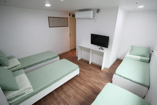 غرفة رباعية، Namsan Guesthouse 1/1